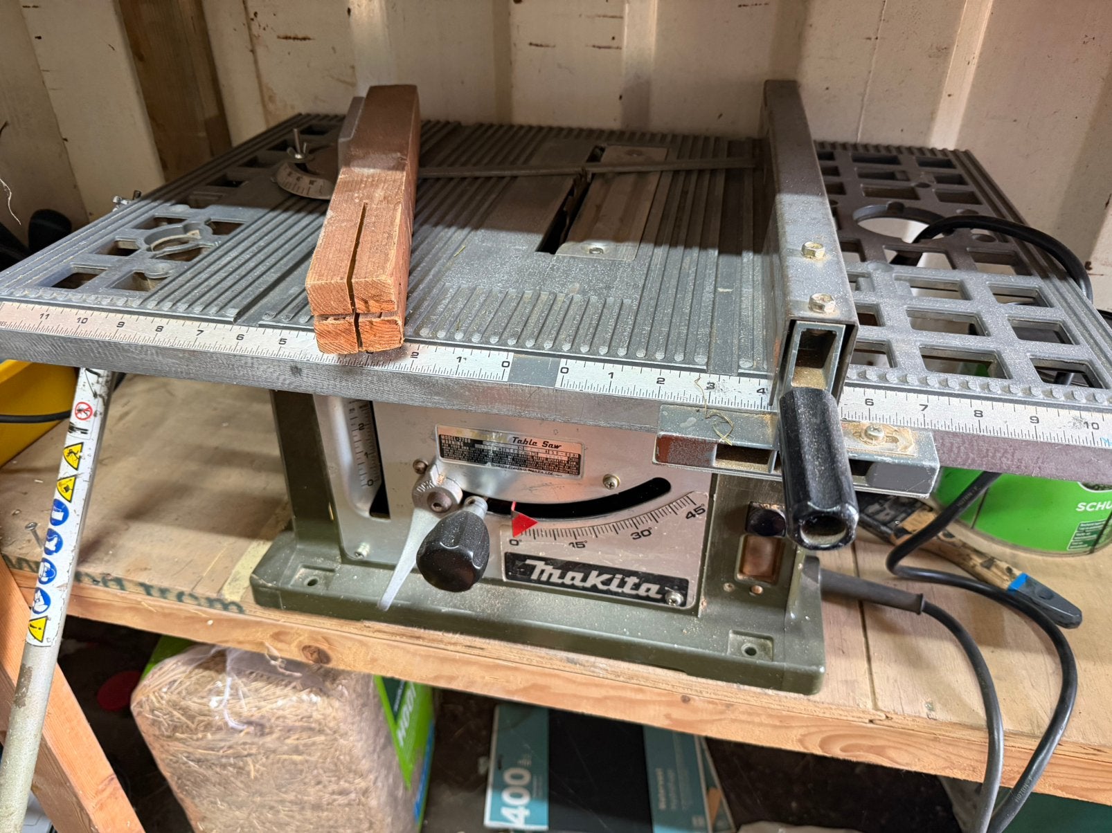 Makita tafelzaag 2708, Doe-het-zelf en Verbouw, Ophalen, Cirkelzaag, 70 mm of meer, Zo goed als nieuw