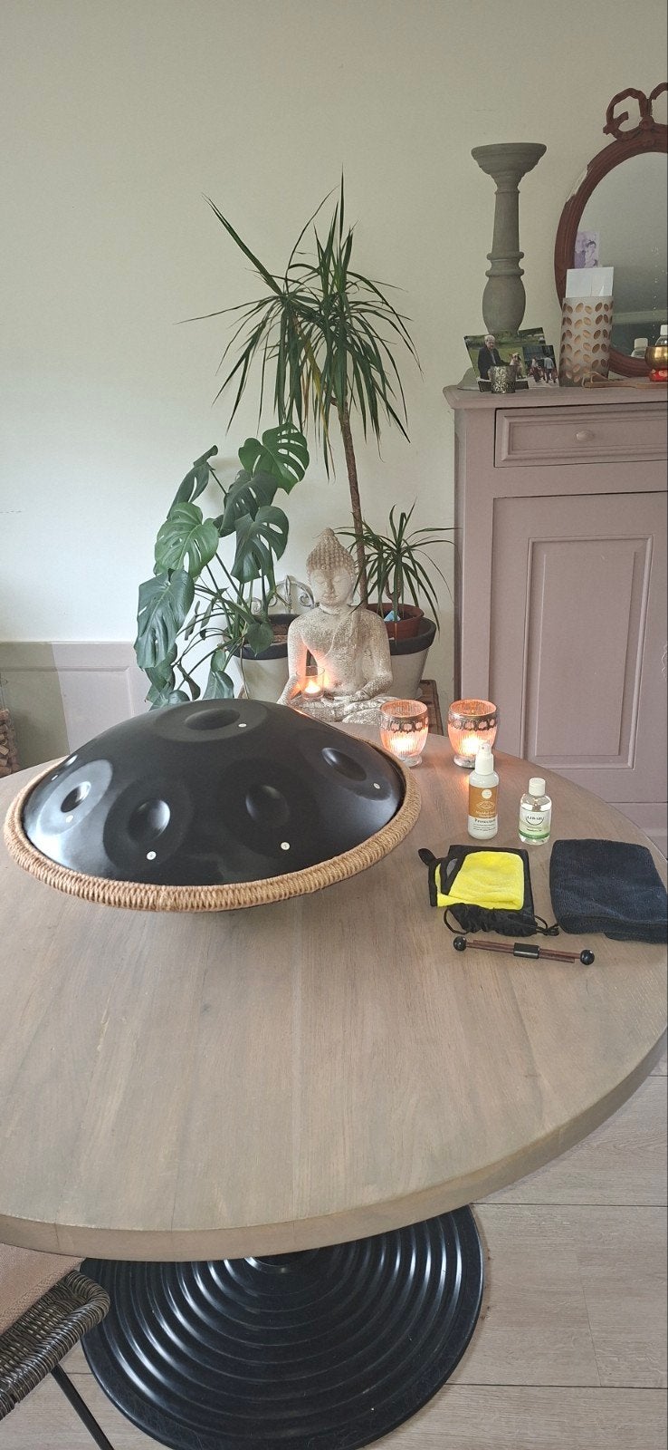Handpan D-Mineur met accessoires - zo goed als nieuw, Muziek en Instrumenten, Ophalen, Zo goed als nieuw