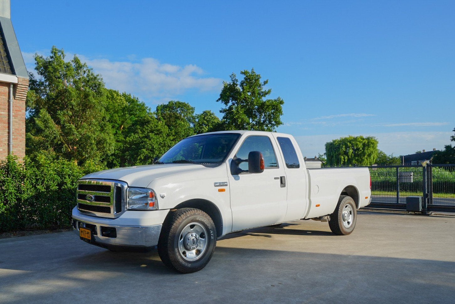 Ford f250 2005 Wit, Achterwielaandrijving, 367 pk, Wit, Parkeersensor