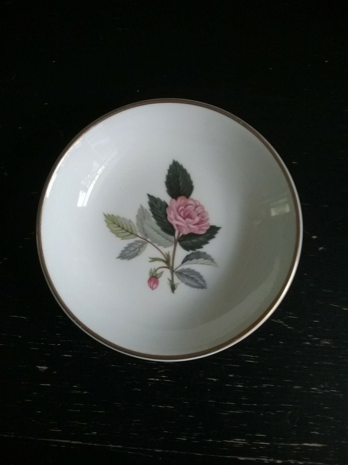 WEDGWOOD  Bone China bordje "HATHAWAY ROSE", Ophalen of Verzenden