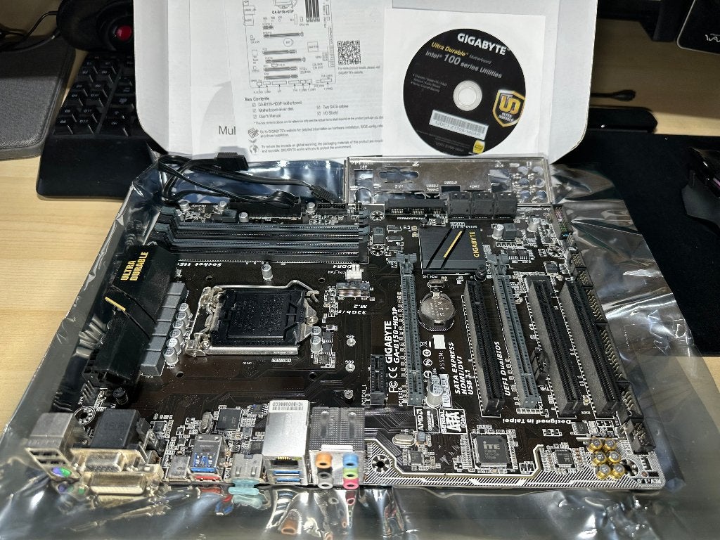Gigabyte GA-B150-HD3P – Socket 1151 ATX moederbord, Computers en Software, Gebruikt, LGA 1151, DDR4, Ophalen of Verzenden