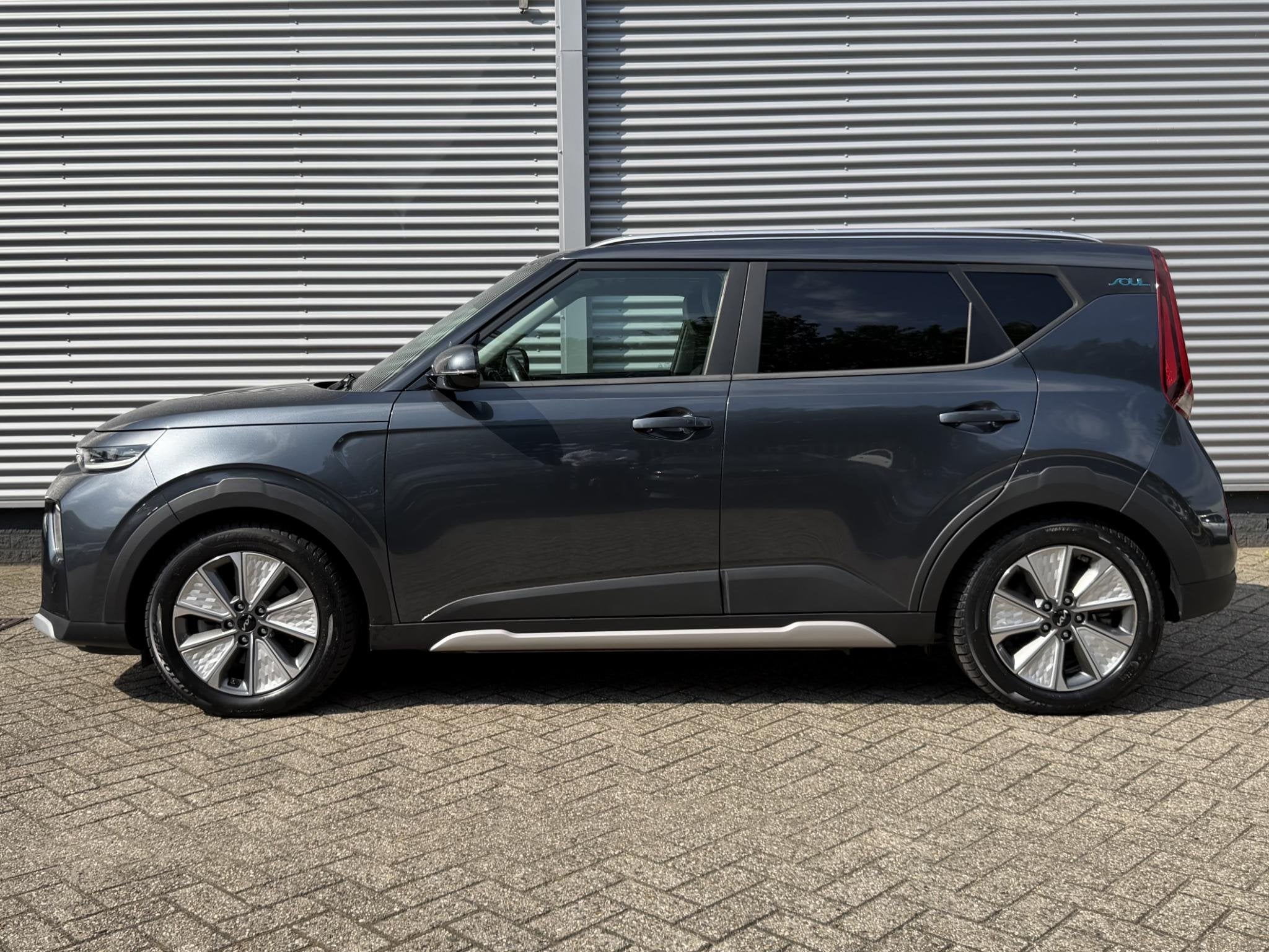 Kia e-Soul ExecutiveLine 64 kWh | Stoelventilatie | Stoel/St, Auto's, Gebruikt, 1657 kg, Lichtsensor, 64 kWh