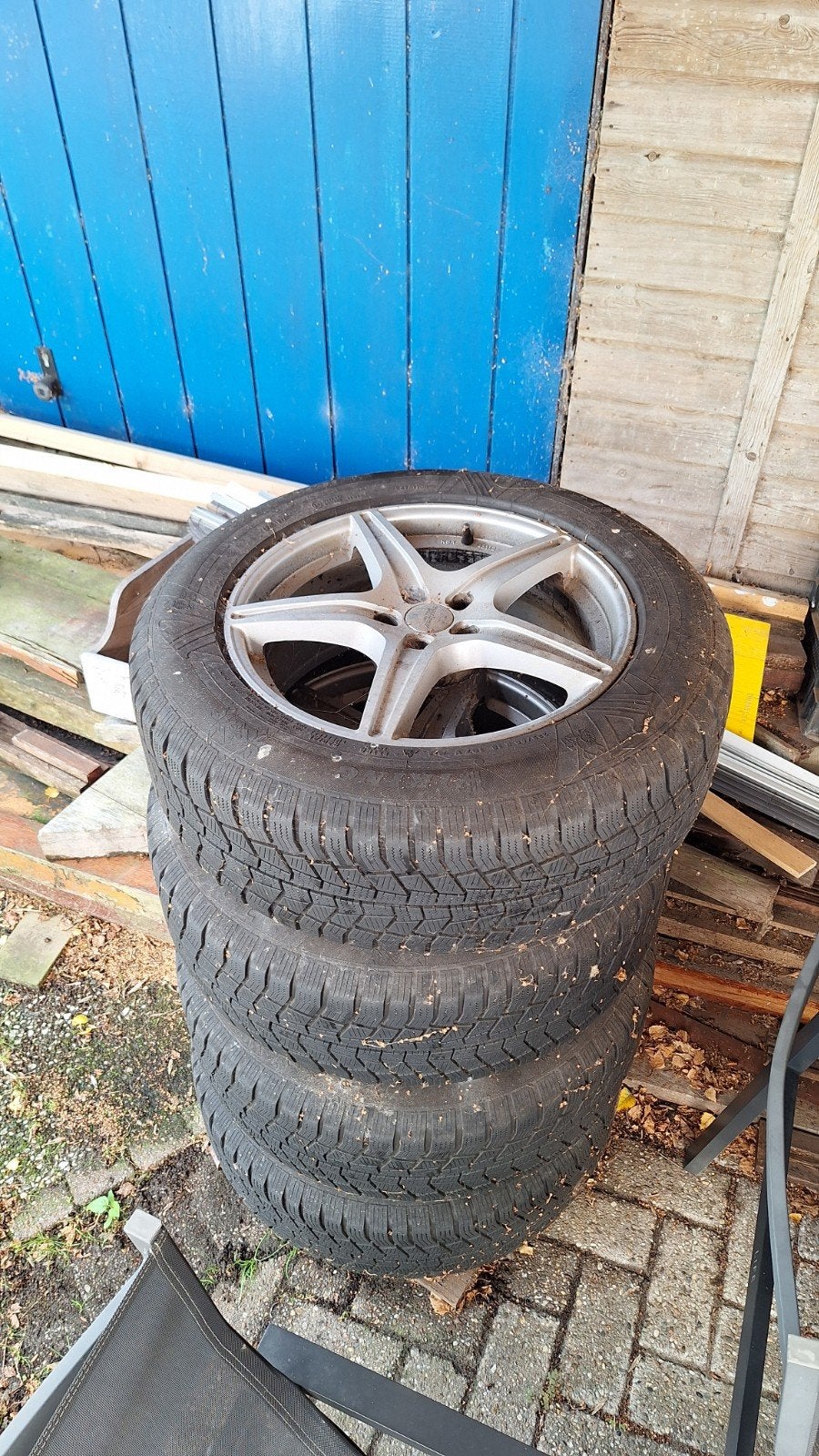 Winterbanden 235/60 R18 Viking (met velgen), Ophalen, 18 inch, Gebruikt, Banden en Velgen