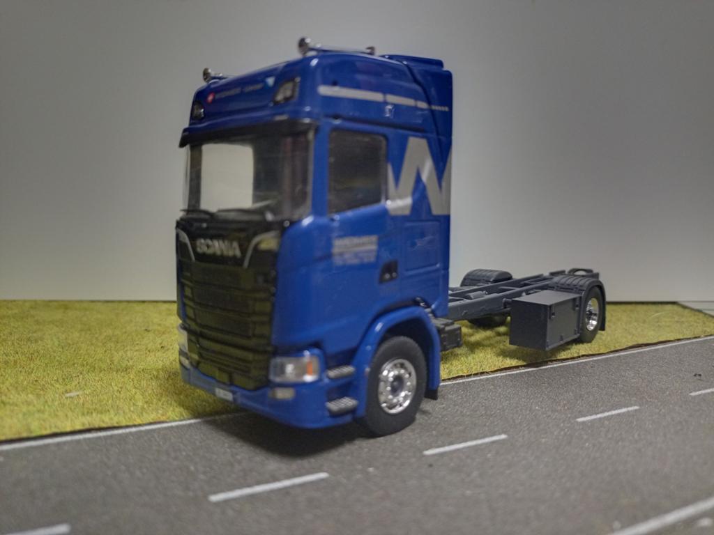 Scania bakwagen chassis, Hobby en Vrije tijd, Modelauto's | 1:50, Ophalen of Verzenden, Nieuw, Bus of Vrachtwagen, Tekno