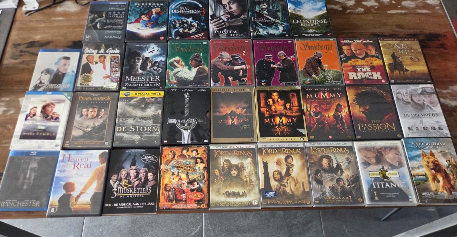 30 dvd's en 3 blu-ray's, Alle leeftijden, Ophalen of Verzenden, Zo goed als nieuw
