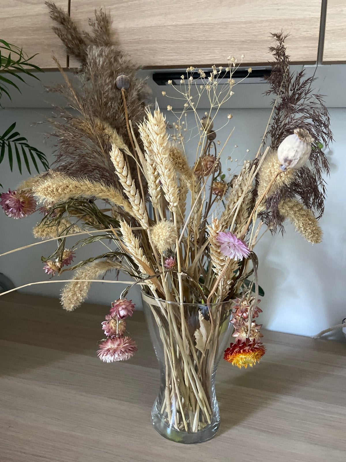 Mooie bos echte droogbloemen en rietpluimen, Ophalen, Gebruikt