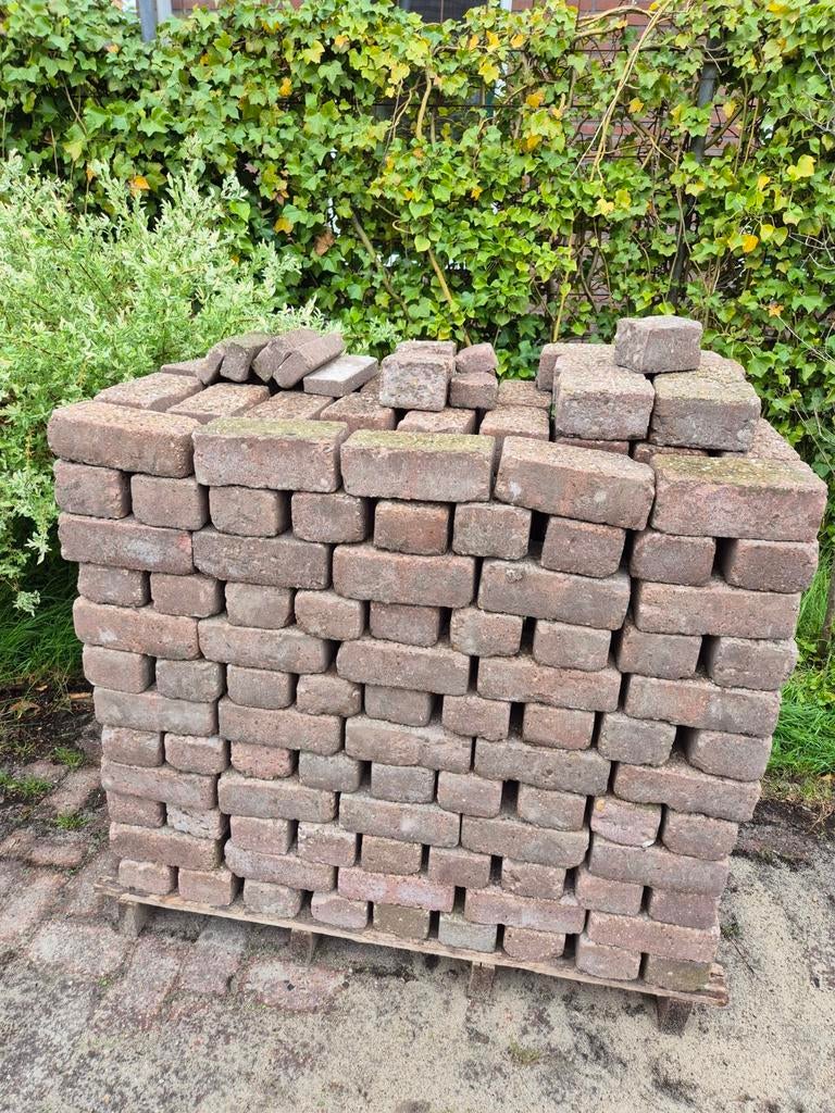 Gratis klinkers af te halen, Gebruikt, Klinkers, Ophalen of Verzenden, Minder dan 5 m²