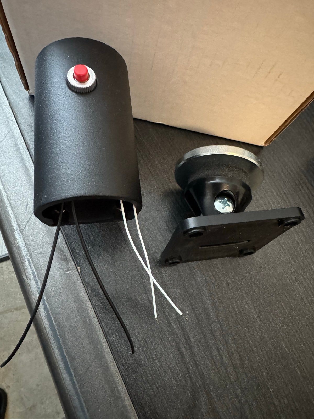 Elektromagnetische deurvastzetter 24Vdc 50Kg, Doe-het-zelf en Verbouw, Ophalen of Verzenden, Nieuw, Overige typen