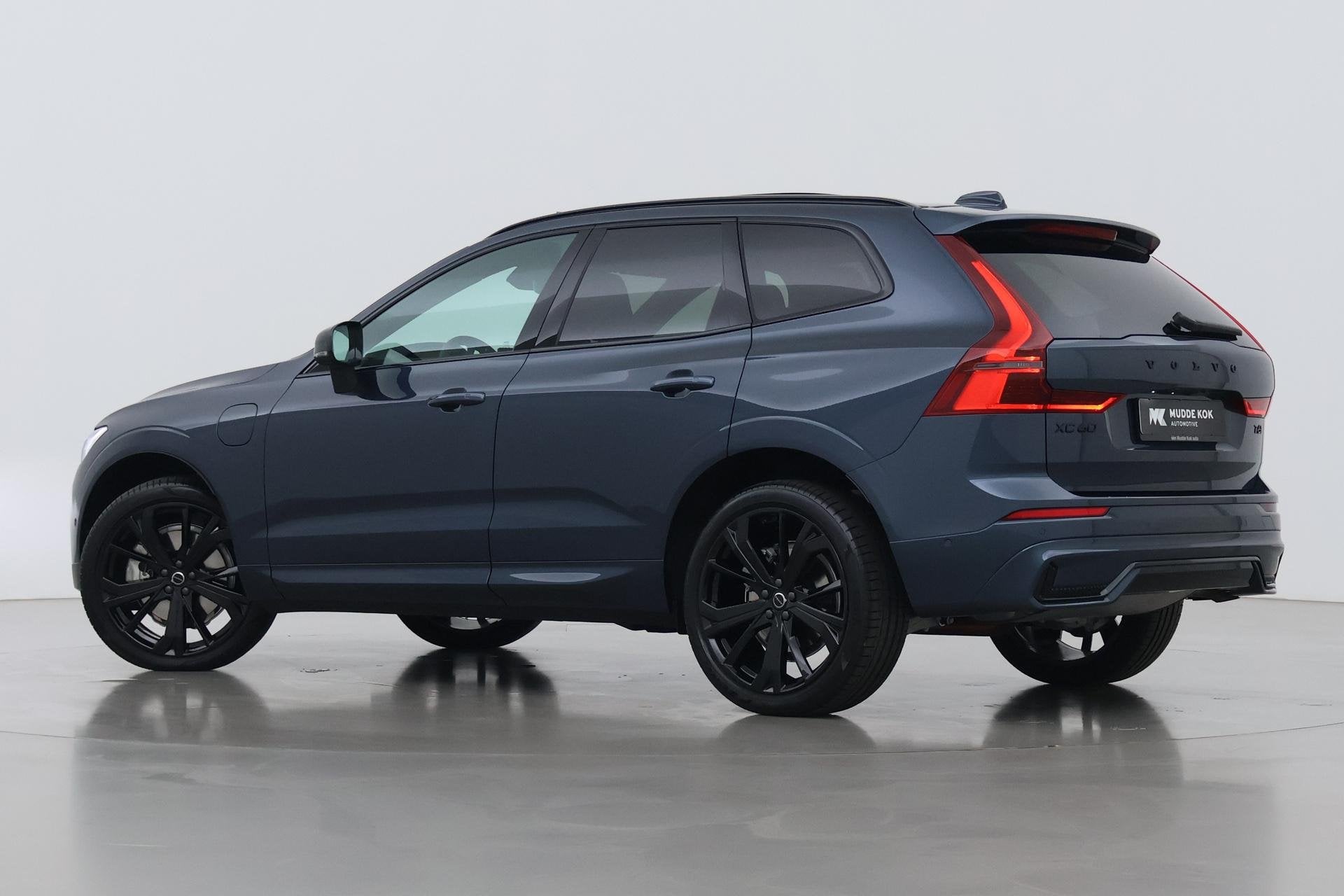 Volvo XC60 T6 Plus Black Edition | Harman/Kardon | Panoramad, Automaat, Gebruikt, Euro 6, 4 cilinders