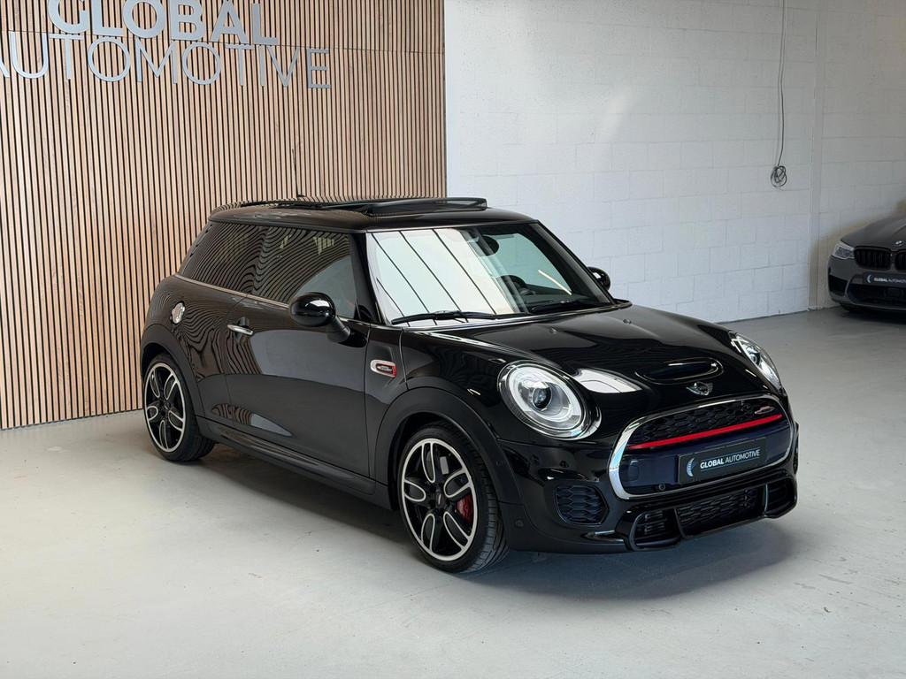 Mini Mini 2.0 John Cooper Works - KUIPSTOELEN - PANO - NAVI, 1998 cc, Gebruikt, 4 cilinders, 4 stoelen