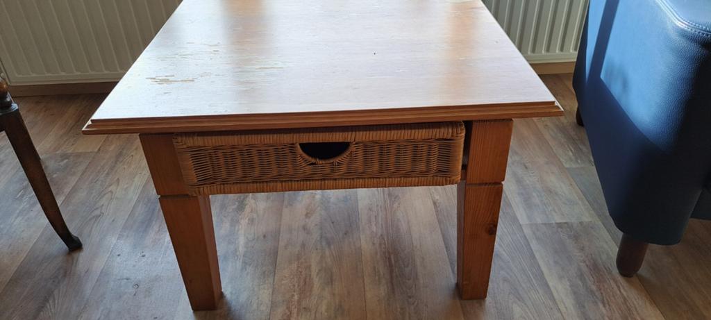 Bijzet tafel., Ophalen, Gebruikt, Vierkant