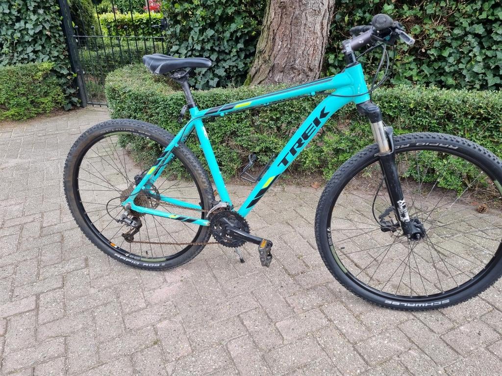Trek marlin 7 mountainbike, Fietsen en Brommers, 49 tot 53 cm, Ophalen, Zo goed als nieuw, Trek