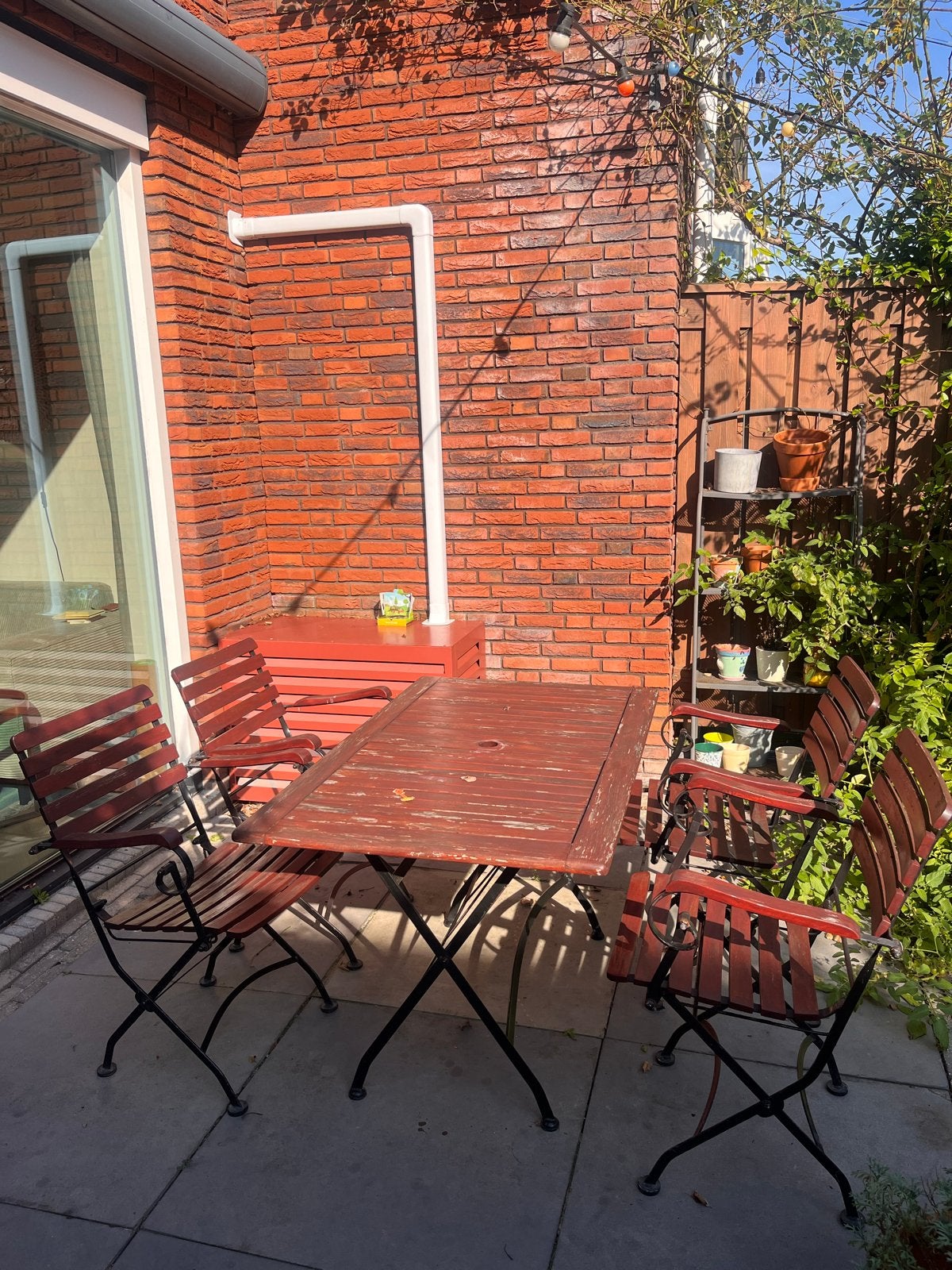 Houten bistroset/ tuinset met vier stoelen en kussens, Ophalen, 4 zitplaatsen, Gebruikt, Eettafel