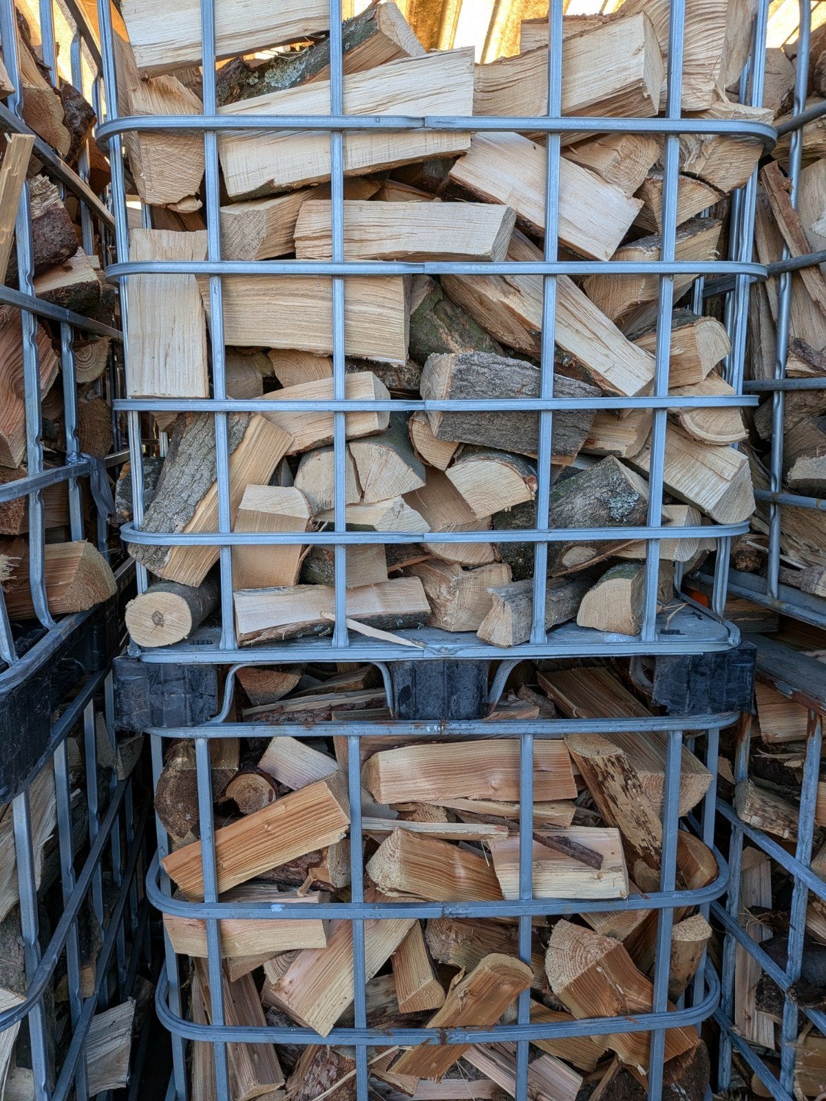 ESSEN HOUT DROOG GEKLOOFT €116,50 per kuub ophalen, 6 m³ of meer, Ophalen, Essenhout, Blokken