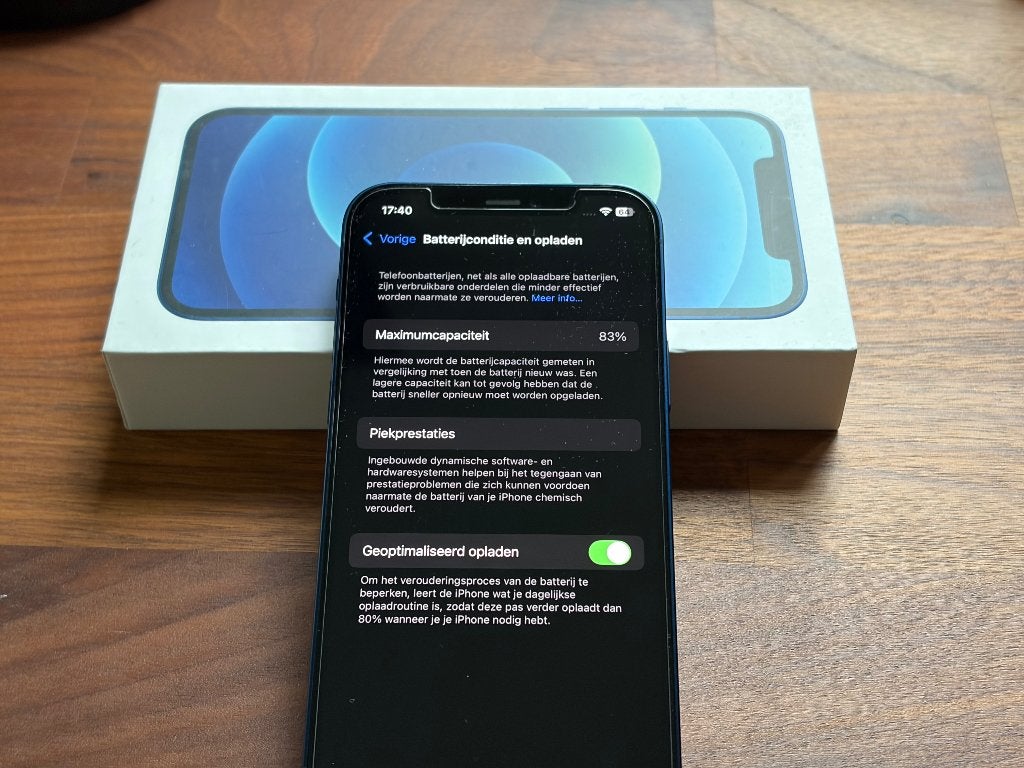 Foto 6 van iPhone 12 - 64gb - blauw
