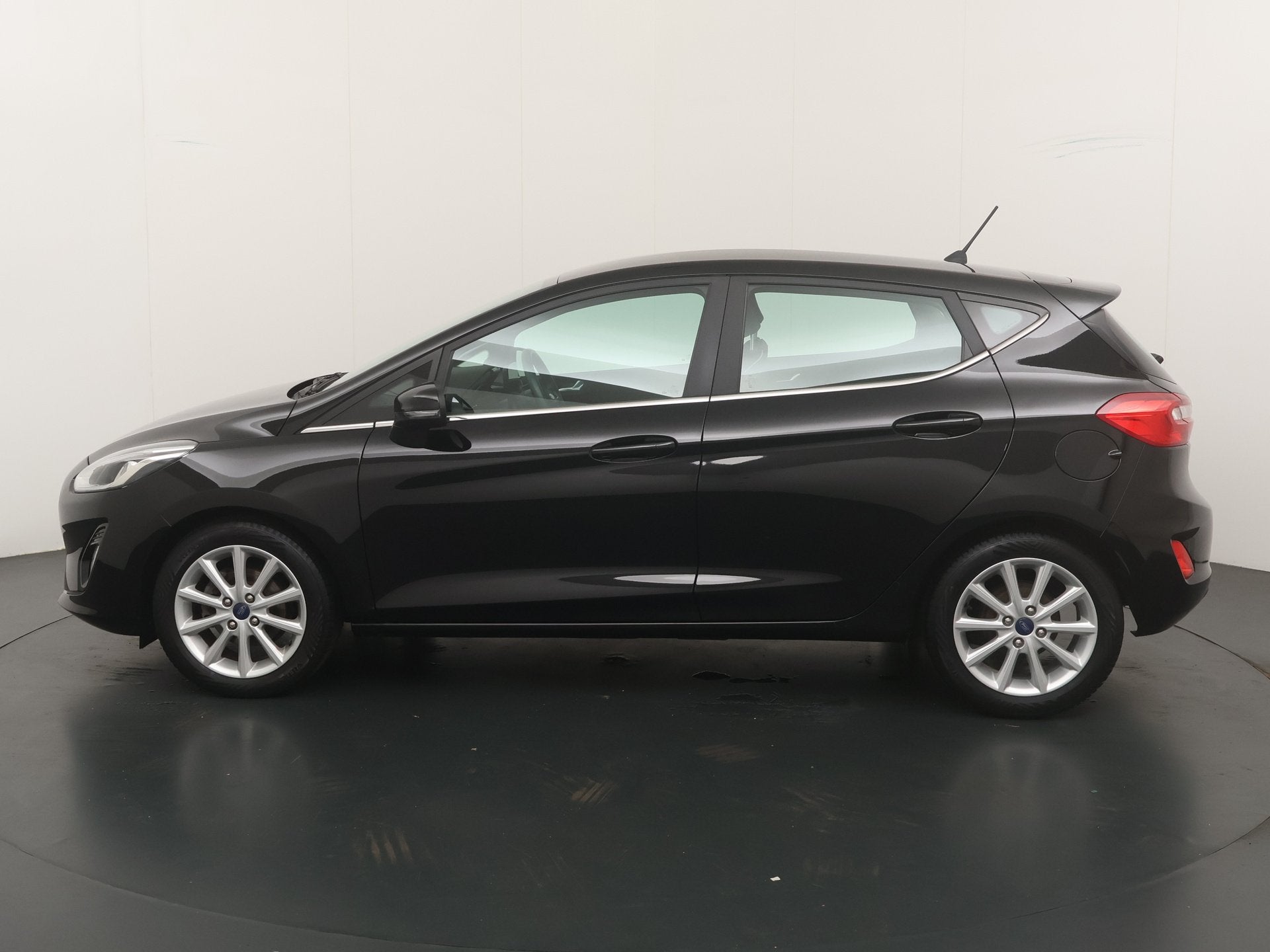 Ford Fiesta 100PK EcoBoost Titanium 5drs | Navigatie | Clima, Auto's, Dealer onderhouden, Gebruikt, Start-stop-systeem, Origineel Nederlands
