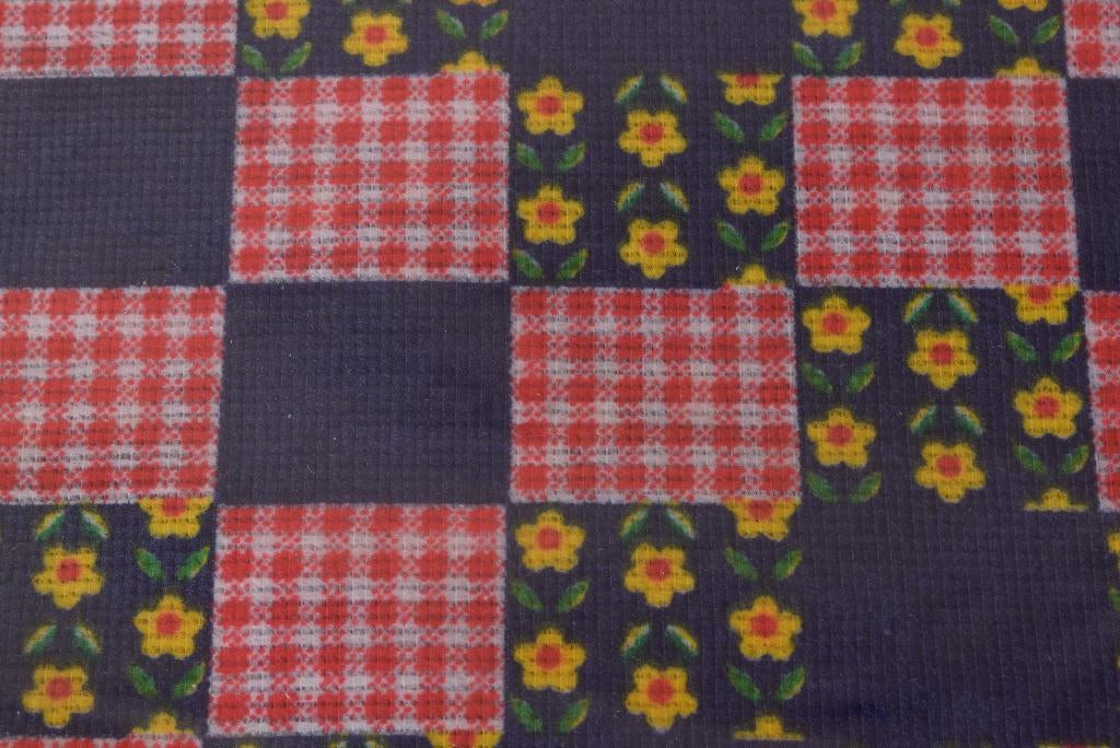 Groot rond retro vintage tafelkleed - Funky retrodessin, Ophalen of Verzenden, Nieuw, Overige kleuren, Tafelkleed of Tafelzeil