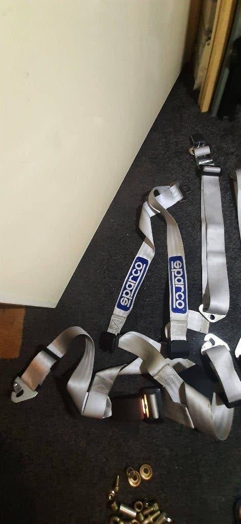 Sparco 3 punts gordels zilver/grijs. Compleet 2x gebruikt, Ophalen of Verzenden, Zo goed als nieuw