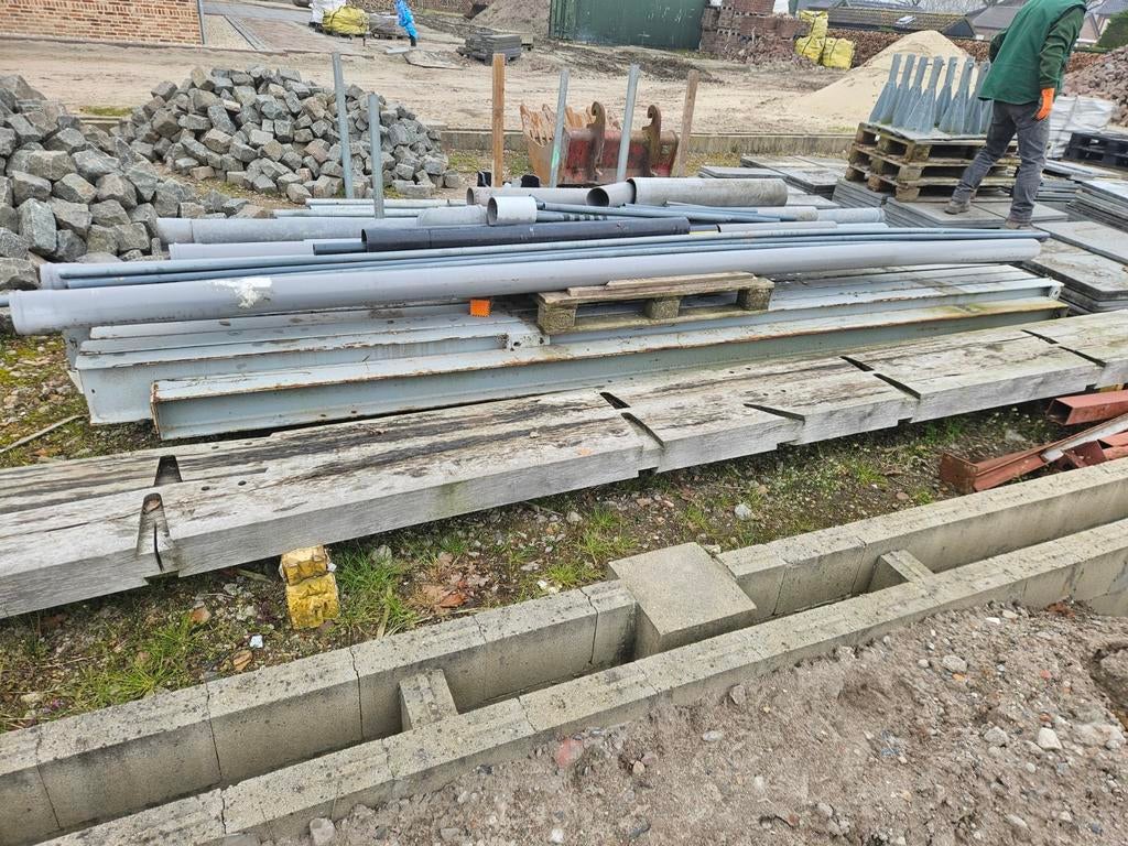 2 Eiken spanten spantbenen - 6 meter lang - Nieuw hout, Gebruikt, Eiken, Ophalen of Verzenden, 300 cm of meer