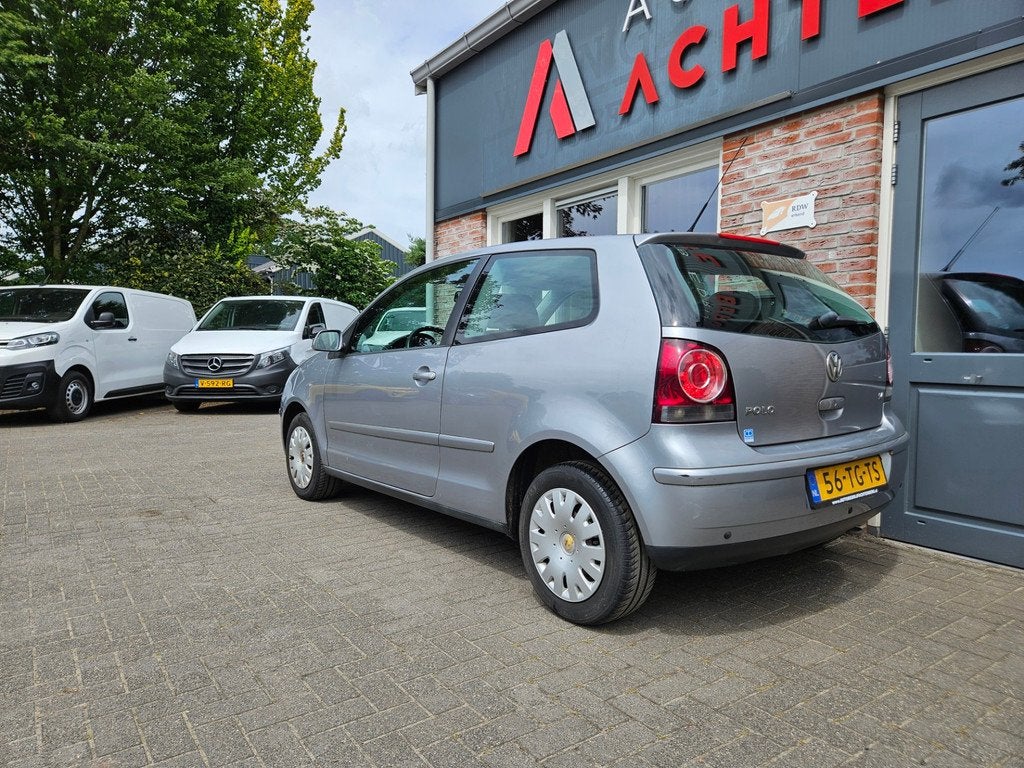 Volkswagen Polo 1.4-16V Optive Automaat! Airco! NAP! Leuke A, Auto's, 4 cilinders, Bedrijf, 1033 kg, Euro 4