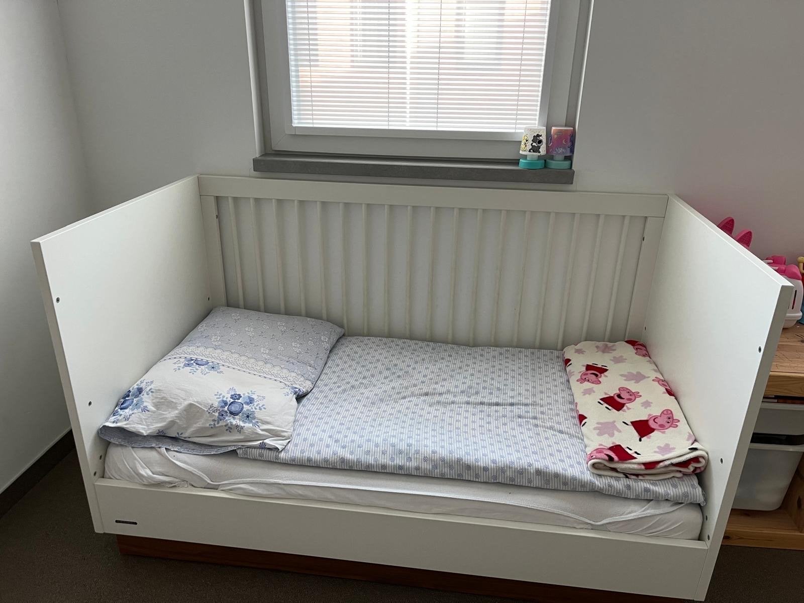 Kidsmill peuter- kleuter ed en commode inclusief matras, Ophalen, 70 tot 85 cm, 140 tot 160 cm, Zo goed als nieuw