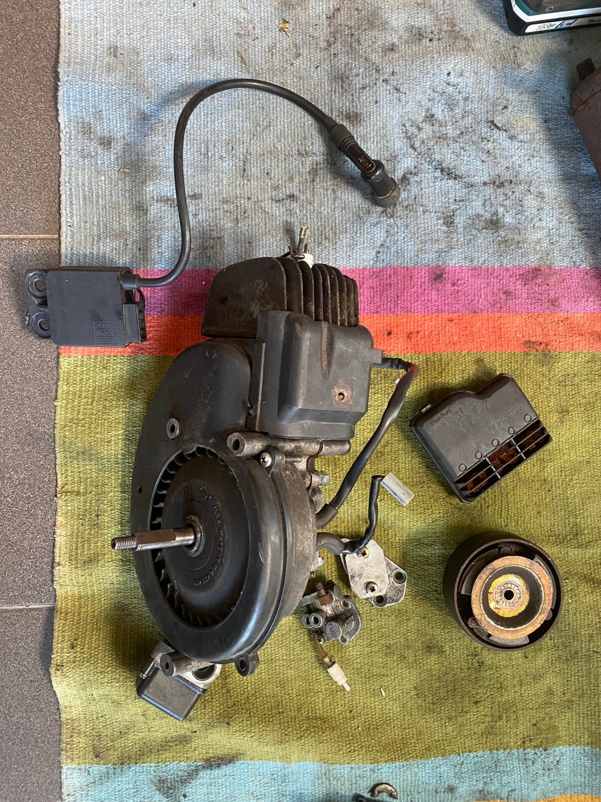 Vespa Ciao Mix blok met alle bijbehorende onderdelen, Ophalen of Verzenden, Zo goed als nieuw, Blok