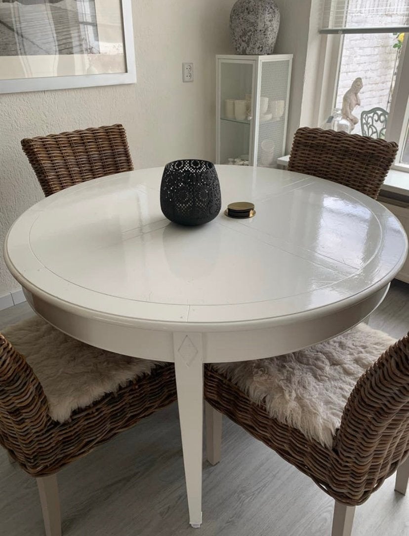 Viintage eettafel 1.20 rond, ovaal 1.20 x 1.80, wit gelakt, Ophalen, Gebruikt, Vijf personen of meer, 100 tot 150 cm