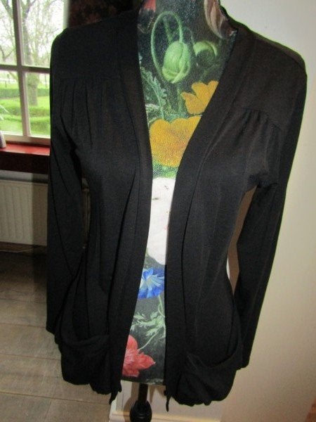 F189 QUESTION? mt M vest zwart tricot, Maat 38/40 (M), Verzenden, Zwart, Zo goed als nieuw
