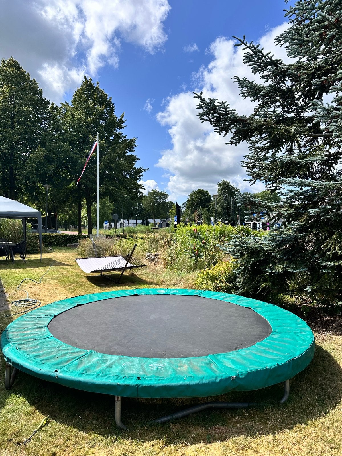 Gratis BERG trampoline 330 cm, Kinderen en Baby's, Speelgoed | Buiten | Trampolines, Ophalen, Gebruikt