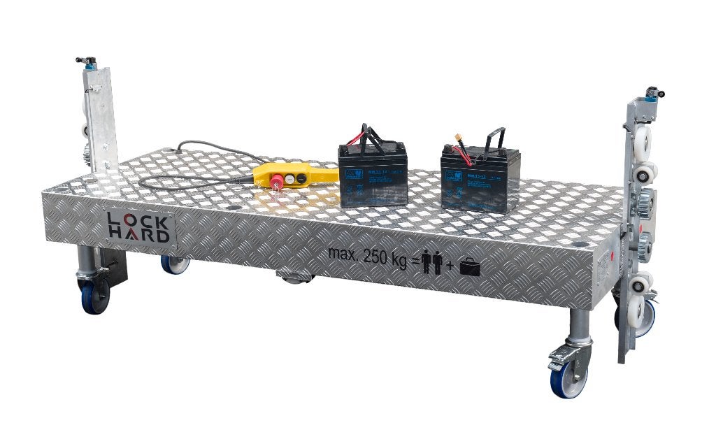 ELEKTRISCHE ROLSTEIGERLIFT TYPE M – 240 CM LANG PLATFORM., Doe-het-zelf en Verbouw, Steigers, Ophalen of Verzenden, Nieuw, Overige typen
