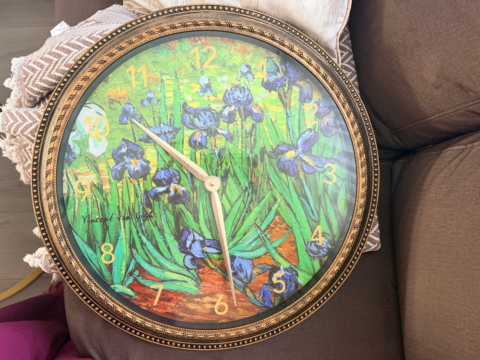 Vintage wandklok Van Gogh Irissen - Zo goed als nieuw, Ophalen, Vintage, Analoog, Zo goed als nieuw