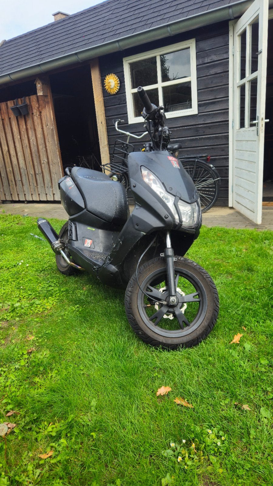 peugeot Kisbee 2015 !!waardepeiling!!, Fietsen en Brommers, Ophalen, Gebruikt, Benzine, Overige modellen