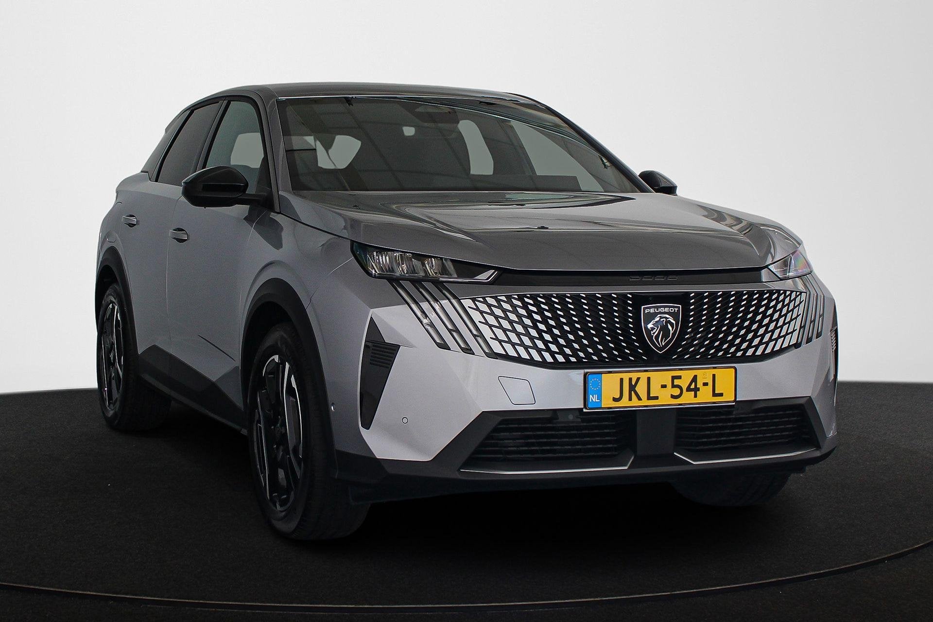 Peugeot 3008 1.6 plug-in Hybrid 195 Allure /Navi / Camera /, Auto's, 1550 kg, 4 cilinders, Leder en Stof, Nieuw
