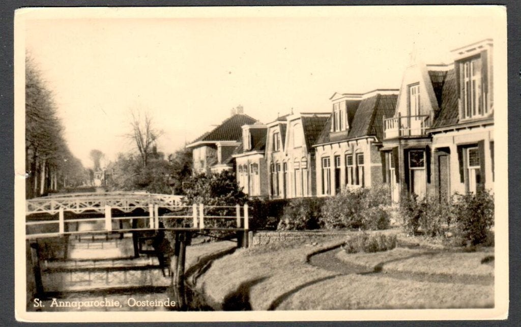 Oude Ansicht - St. Annaparochie - Oosteinde - 1940/1950  Frl, Ophalen of Verzenden, 1940 tot 1960, Gelopen, Friesland