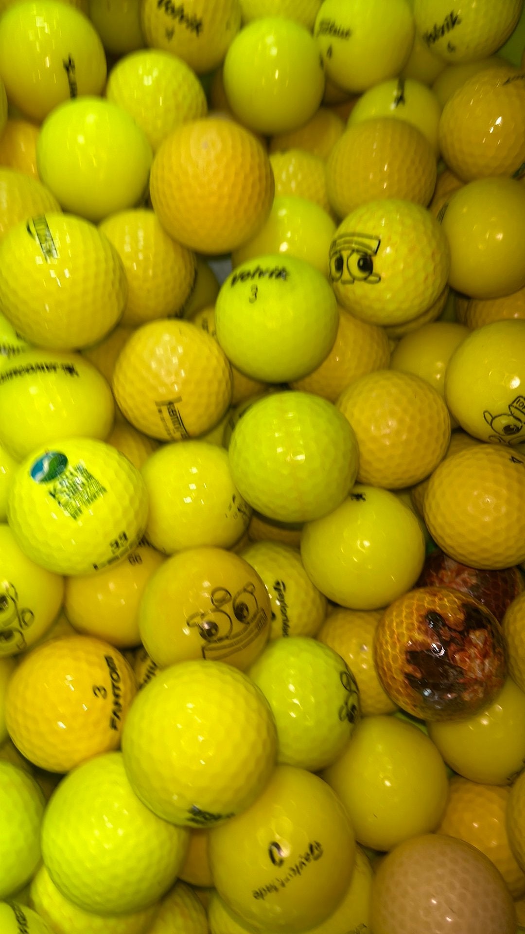 Gele golfballen mix 100 stuks, Ophalen of Verzenden, Zo goed als nieuw, Bal(len)