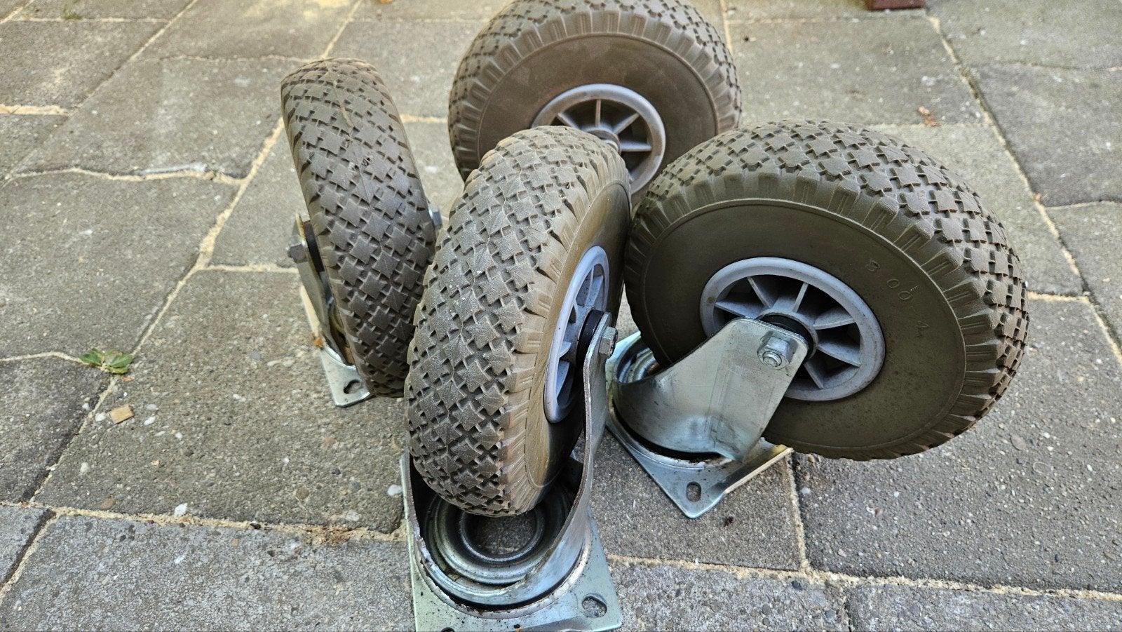 4 Grote Zwenkwielen 260mm - Zonder Binnenband, Ophalen of Verzenden, Gebruikt