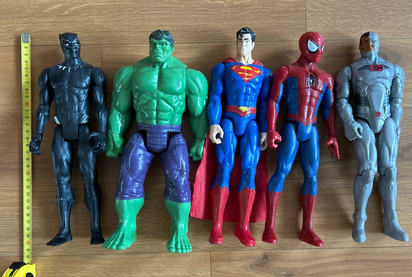 Set van 5 gebruikte superhelden actiefiguren - 30cm, Kinderen en Baby's, Speelgoed | Actiefiguren, Ophalen of Verzenden, Gebruikt