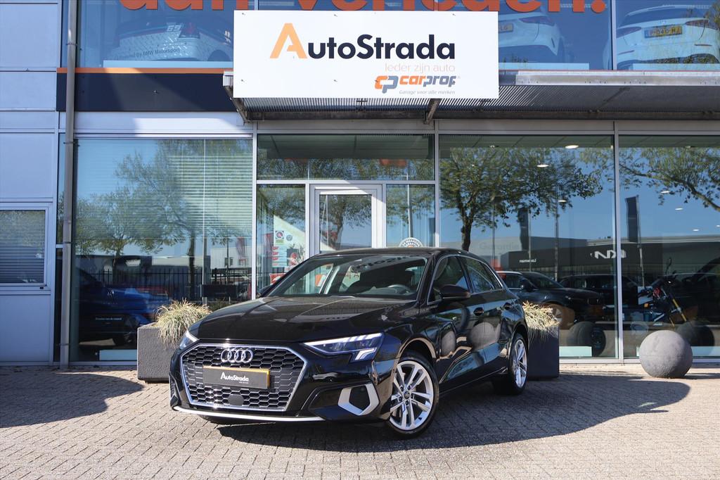 Audi A3 Sportback 30 Business Edition TFSI 110pk | LED | Cru, Auto's, Automaat, Stof, Gebruikt, Zwart