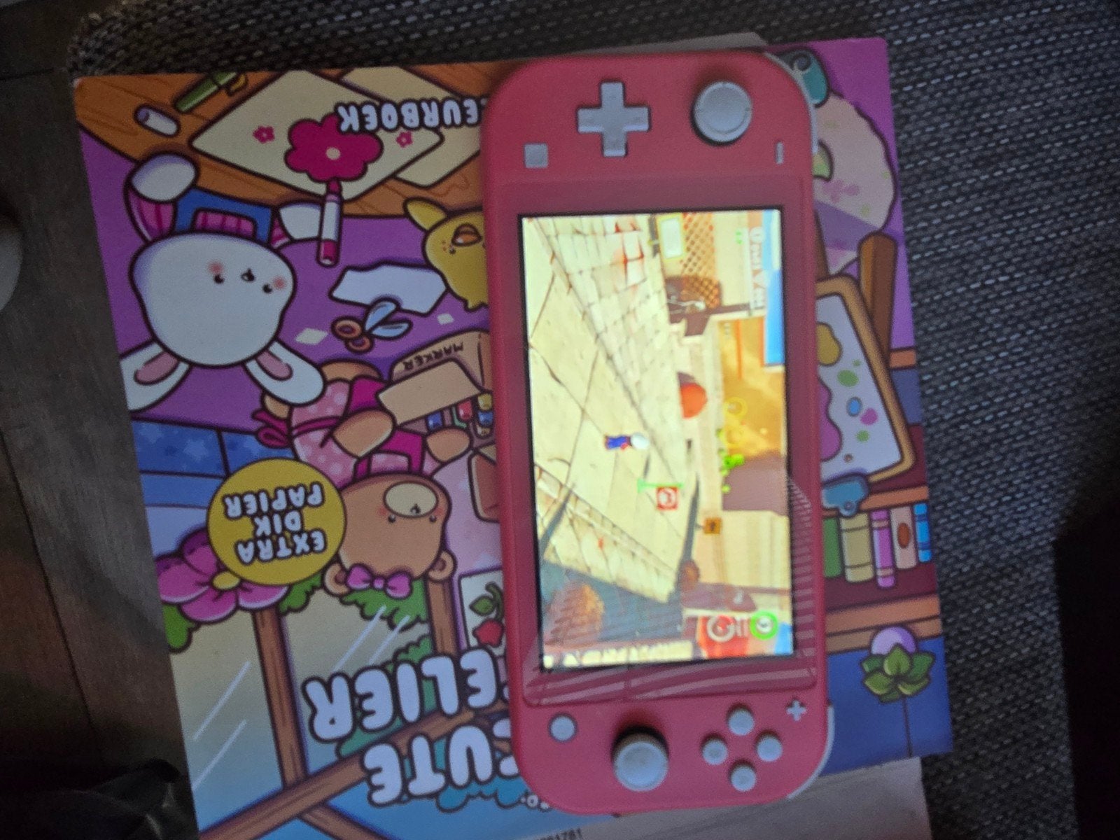 Te koop nintendo switch lite, Spelcomputers en Games, Spelcomputers | Nintendo Switch Lite, Ophalen of Verzenden, Roze of Coral