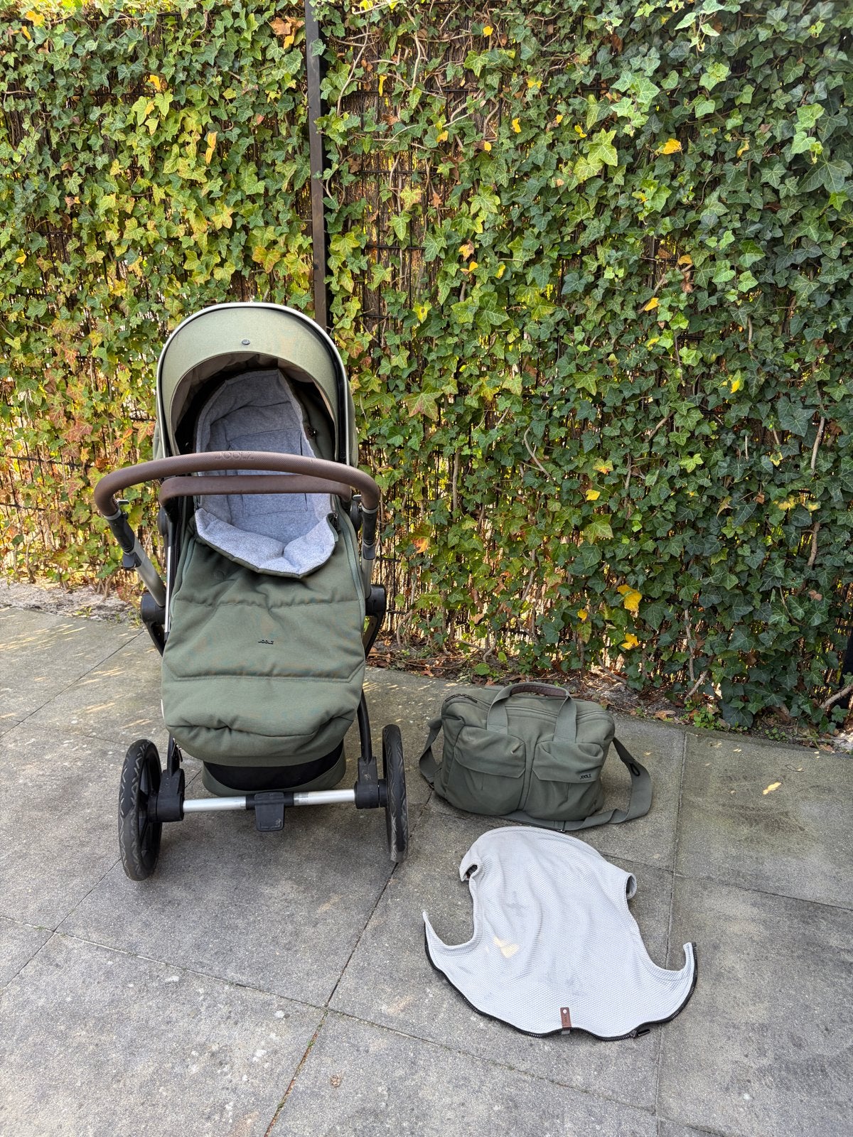 Joolz Day+ kinderwagen compleet – groen | veel accessoires, Gebruikt, Combiwagen, Met reiswieg, Ophalen