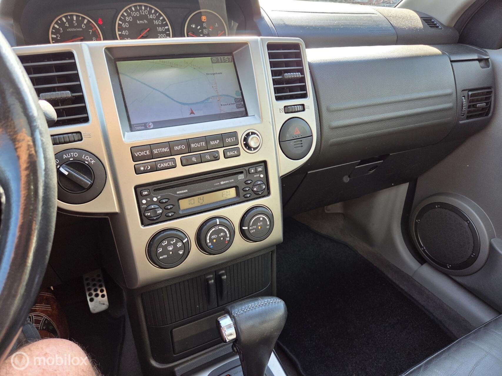 NISSAN X-TRAIL 2.5 165 ch BVA COLOMBIANA PREMIUM 4x4 - ATTELAGE - CUIR - GPS - PANO - 159990 KM