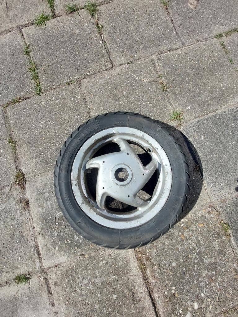 Piaggio zip type 3 sp98 achterwiel velg, Ophalen of Verzenden, Zo goed als nieuw, Overige typen