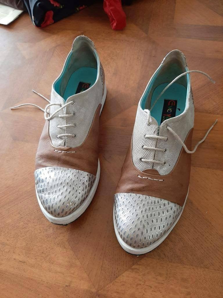 Everybody leren lichte schoenen maat 38, Everybody, Ophalen of Verzenden, Grijs, Sneakers of Gympen