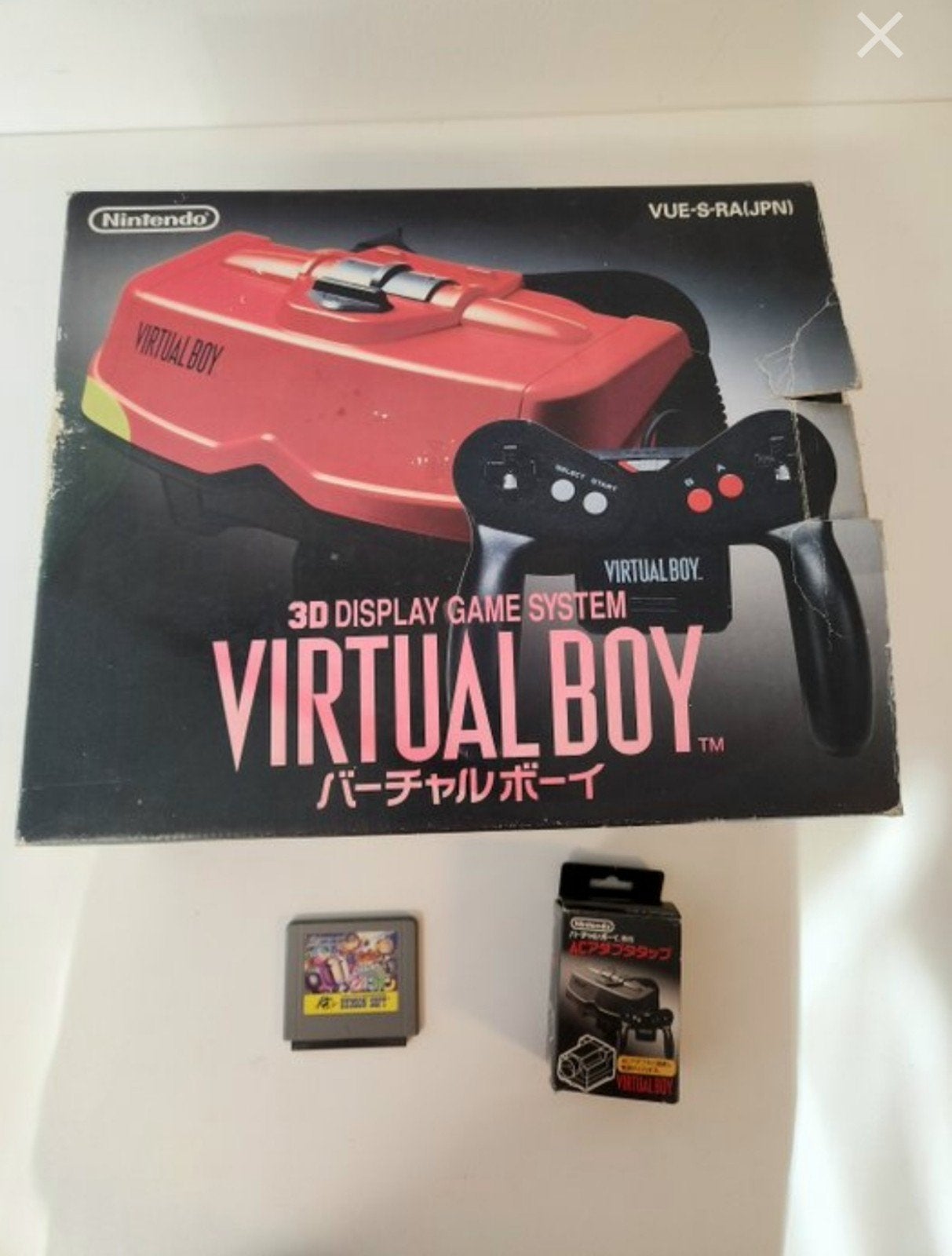Virtual Boy Boxed & Bomberman, Spelcomputers en Games, Spelcomputers | Nintendo NES, Ophalen of Verzenden, Zo goed als nieuw, Met 1 controller