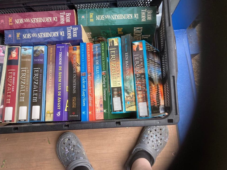 Grote collectie boeken van Bodie en Brock Thoene, Boeken, Ophalen, Gelezen, Amerika