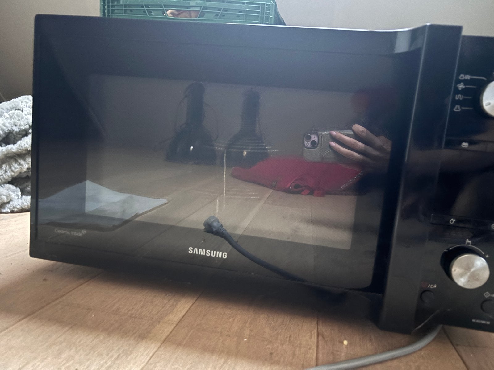 Samsung Vrijstaande Combimagnetron - Zo goed als nieuw, Witgoed en Apparatuur, Magnetrons, Ophalen, Combimagnetron, 60 cm of meer