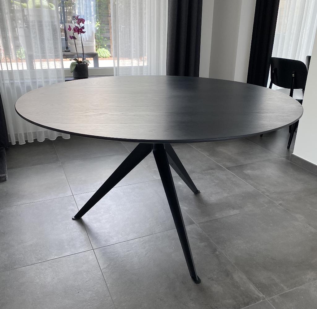 Ronde Zwarte Eetttafel Kopenhagen, Huis en Inrichting, Tafels | Eettafels, Rond, Zo goed als nieuw, Vijf personen of meer, Klassiek, design