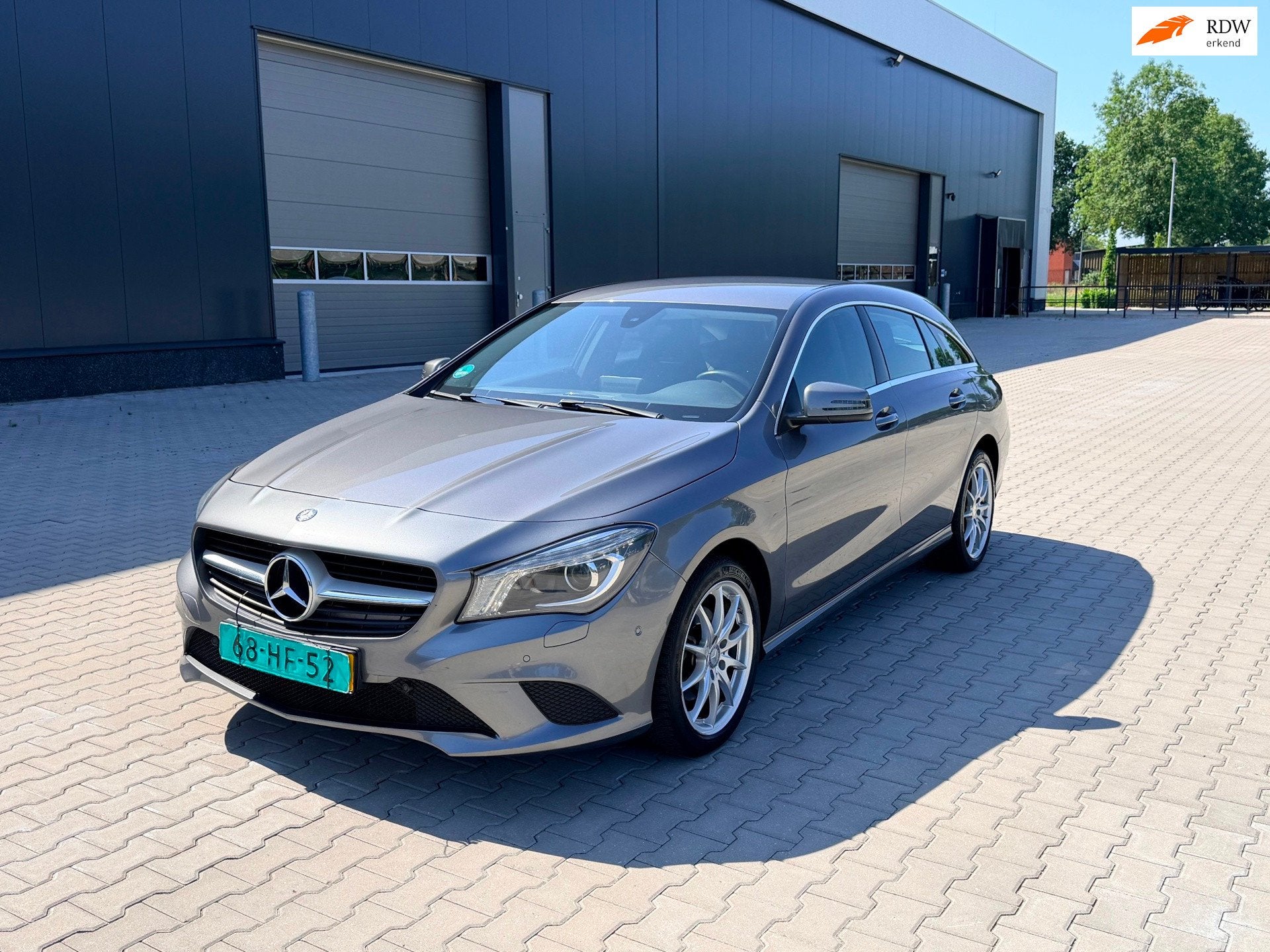 Mercedes-Benz CLA-klasse Shooting Brake 200CDI BJ 2015, Auto's, CLA, Gebruikt, Zwart, Leder en Stof