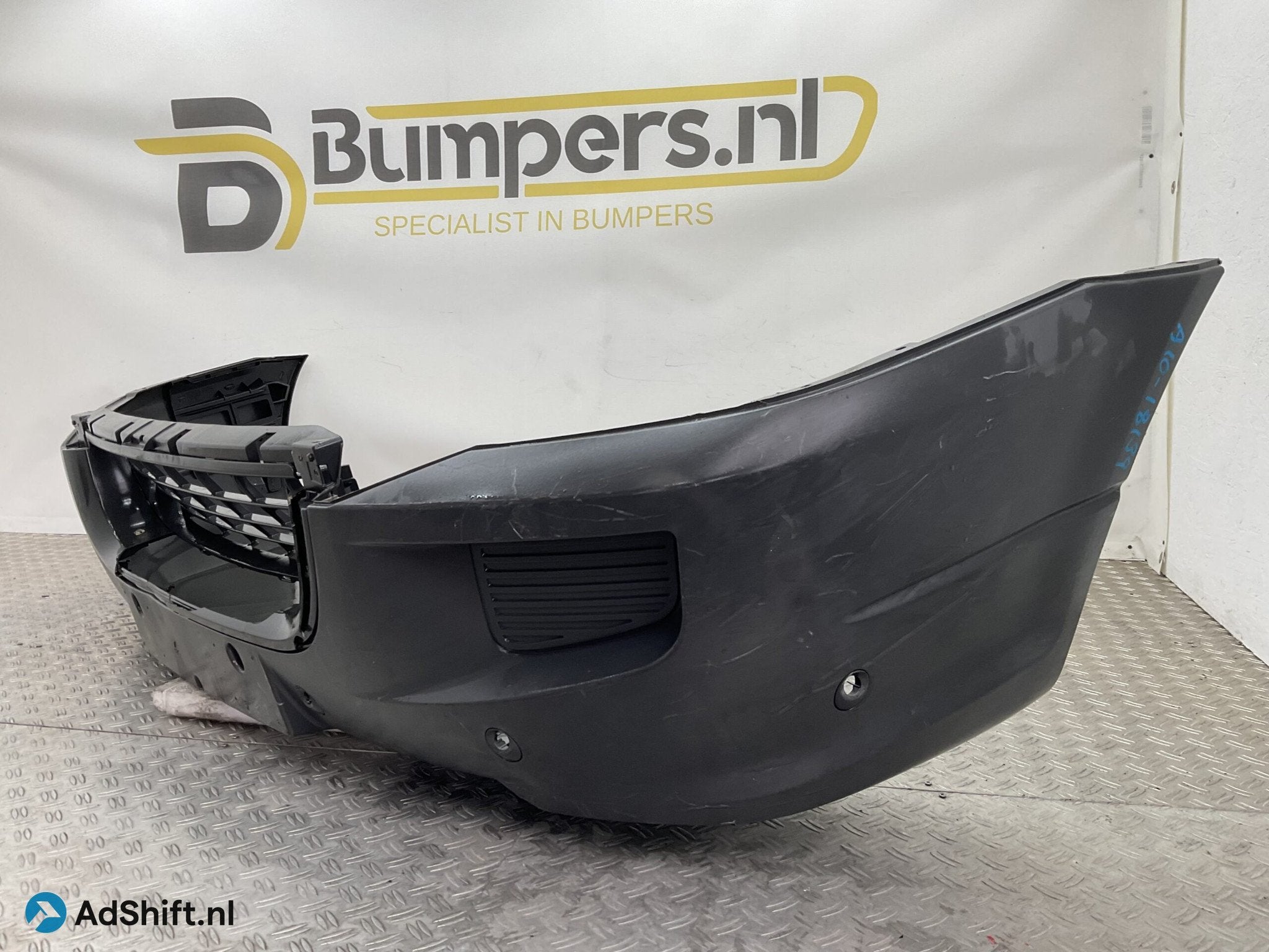 Bumper Volkswagen Crafter 9068800070 Voorbumper F3-18139, Bumper