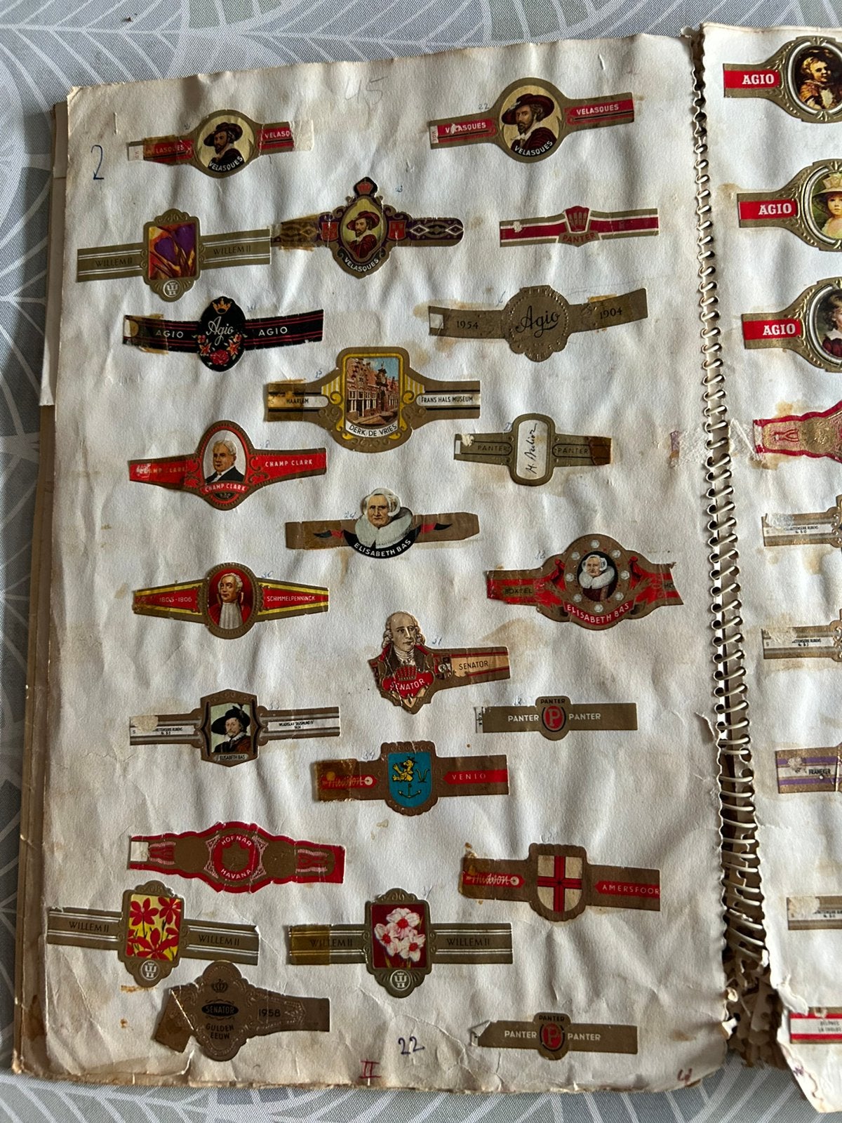 Grote verzameling sigarenbandjes in album (55 pagina's), Verzamelen, Ophalen of Verzenden, Gebruikt